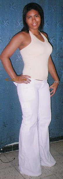 Date this hot Colombia girl Olina from  C9509