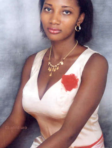 Date this good-looking Colombia girl Anllely from  C9599