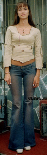 Date this delightful Colombia girl Carlolina from Cali C9787