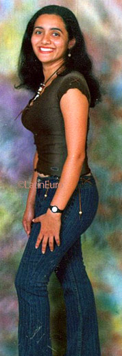 Date this attractive Colombia girl Erly from Cali C9910