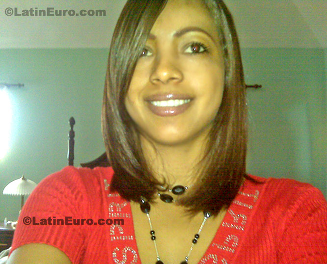 Date this lovely Dominican Republic girl Glenys- from  N-1206