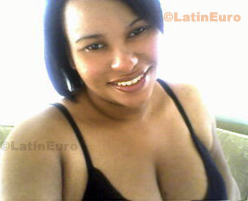 Date this good-looking Dominican Republic girl Alexandra from Santo Domingo N-1330