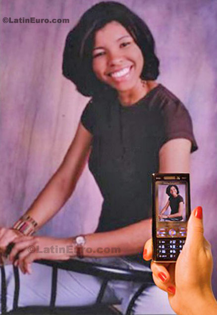 Date this fun Dominican Republic girl Ana from Santo Domingo N-1363