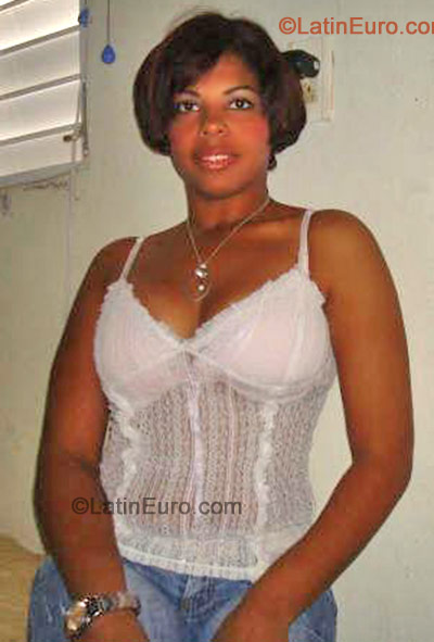 Date this fun Dominican Republic girl Gladys- from Santiago N-1365