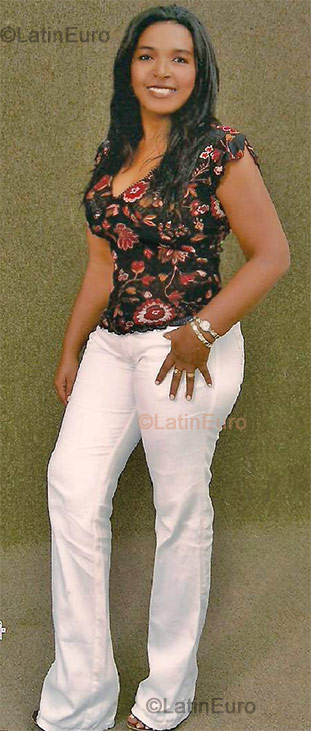 Date this fun Dominican Republic girl Maria from Bonao N-1514
