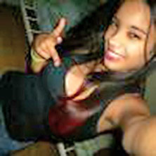 Date this attractive Dominican Republic girl Carla from Santo Domingo N-1571