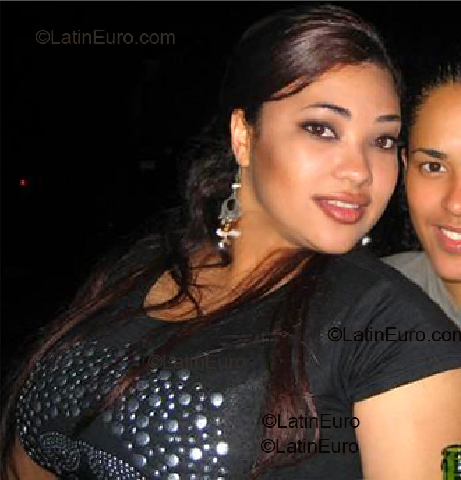 Date this young Dominican Republic girl Rosinin from Santiago N-23