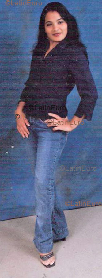 Date this fun Honduras girl Xiomara from  N-280