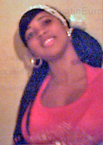 Date this good-looking Dominican Republic girl Liselot from  N-378