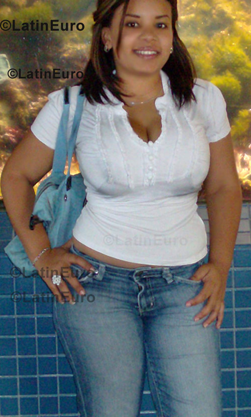 Date this young Dominican Republic girl Joslin- from Santo Domingo N-549