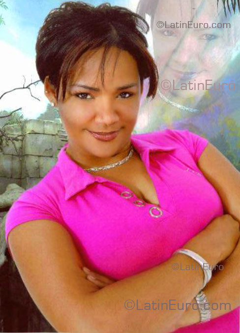 Date this sultry Dominican Republic girl Rosa from San Pedro de Macoris  N-59