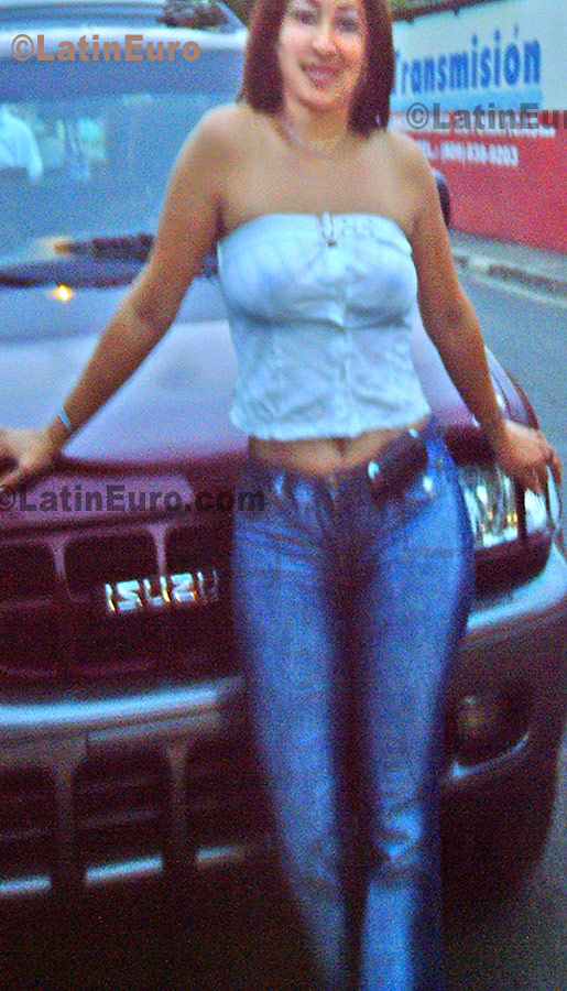 Date this beautiful Dominican Republic girl Marymar from Santo Domingo N-789