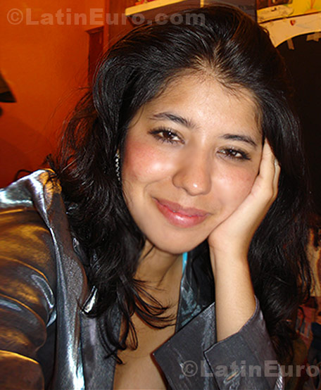 Date this athletic Mexico girl Luiza from Cuernavaca N-944
