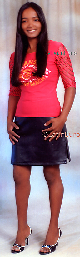 Date this exotic Dominican Republic girl Anyeris from Montecristi N1052