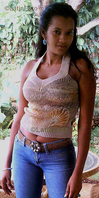 Date this voluptuous Dominican Republic girl Mia from  N1120