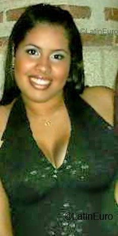 Date this funny Argentina girl Silvia from Santo Domingo N1219