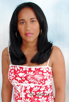 Date this gorgeous Dominican Republic girl Maritza from  N1277