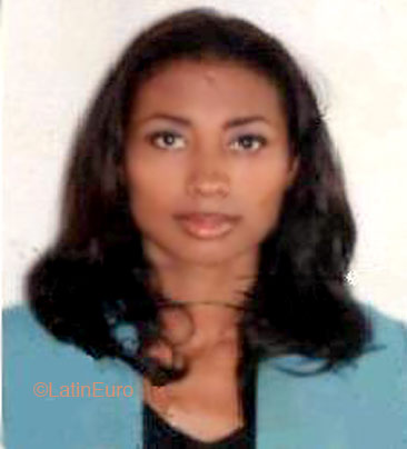Date this funny Dominican Republic girl Lissette from Santo Domingo N1398