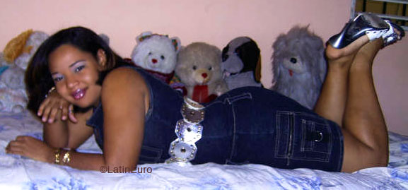 Date this fun Dominican Republic girl Dania from Santo Domingo N1413