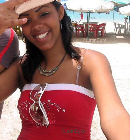 Date this lovely Dominican Republic girl Eliana from  N1464