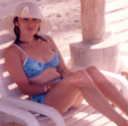 Date this exotic Honduras girl Rosa from La Ceiba N1516