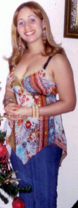 Date this passionate Dominican Republic girl Mariela from Santo Domingo N1552