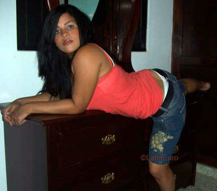 Date this young Dominican Republic girl Ruth from Santiago N1615