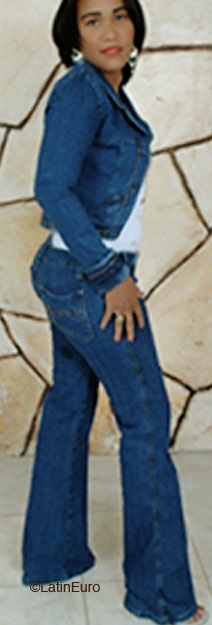 Date this funny Dominican Republic girl Maritza from San Pedro de Macoris N1676