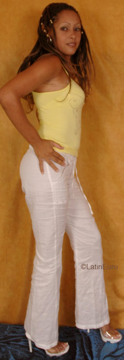 Date this attractive Dominican Republic girl Ana from Puerto Plata N1764