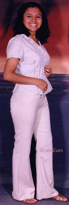 Date this hot Honduras girl Indira from San Pedro Sula N1807