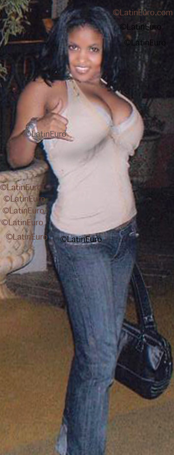 Date this exotic Any Country girl N181 from  N181