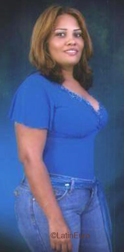 Date this hard body Dominican Republic girl Belkis from Bonao N1811