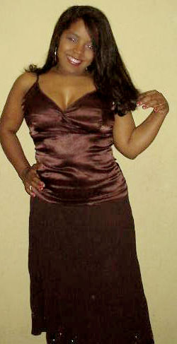 Date this nice looking Dominican Republic girl Mirelys from  N1827