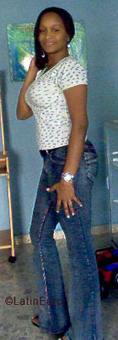 Date this young Dominican Republic girl Judith from Santo Domingo N1861