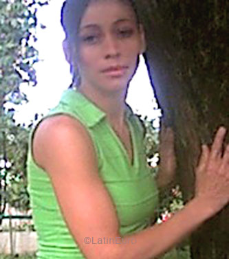 Date this hot Dominican Republic girl Raquel from Santiago N2226