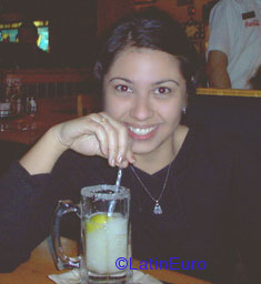 Date this fun Honduras girl Lilian from San Pedro Sula N2332