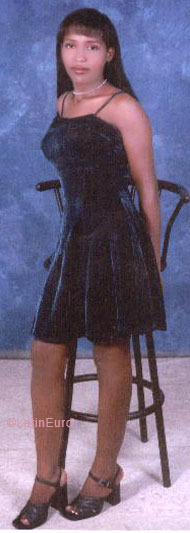 Date this gorgeous Dominican Republic girl Disania from San Francisco de Macoris N2351
