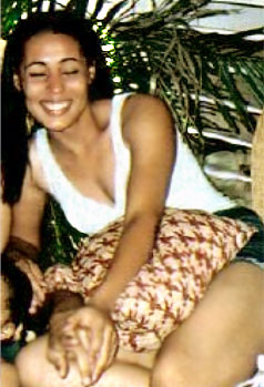 Date this cute Dominican Republic girl Evelyn from Santo Domingo N2371