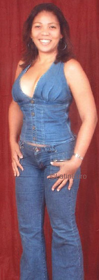 Date this tall Any Country girl Mailen from  N2528