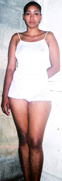 Date this exotic Dominican Republic girl Ana from Santiago N2567