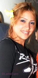Date this exotic Dominican Republic girl Evelyn from Santo Domingo N2706