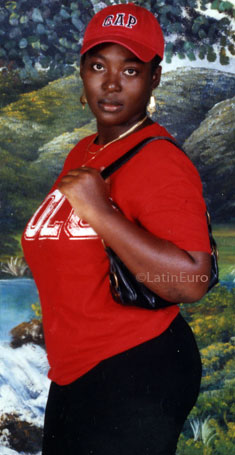 Date this stunning Jamaica girl Kemeisha from  N2884