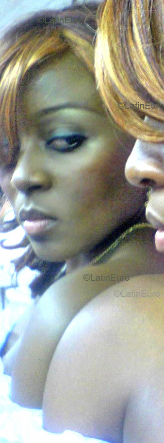 Date this passionate Any Country girl Aisha from  N310