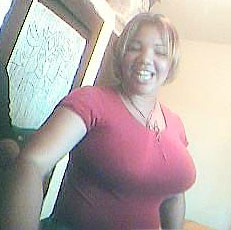 Date this happy Dominican Republic girl Yamilka from Santo Domingo N1048