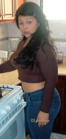Date this nice looking Dominican Republic girl Dinorah from Santiago N3201