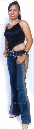 Date this foxy Dominican Republic girl Brenda from Higuey N3279