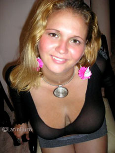 Date this fun Dominican Republic girl Daisy from Santiago N3364