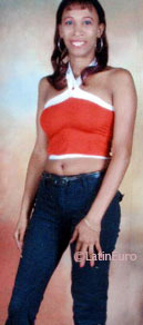 Date this lovely Dominican Republic girl Carmen from Cotui N3377
