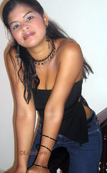 Date this fun Dominican Republic girl Yarlina from Santiago N3399