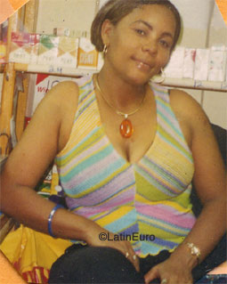 Date this sensual Dominican Republic girl Yudelka from Puerto Plata N3530